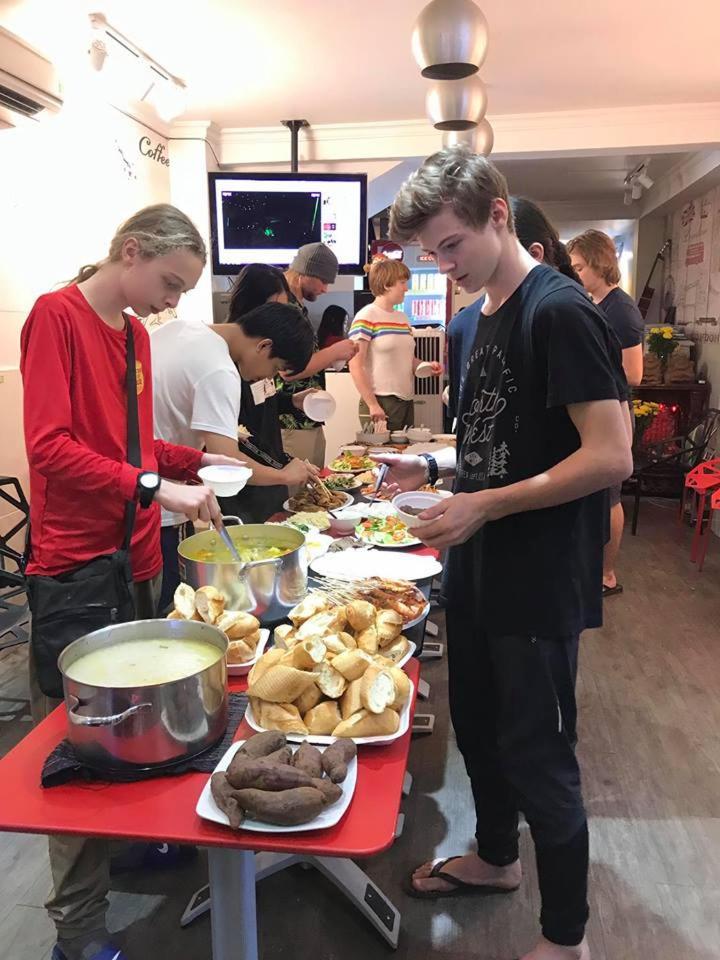 The Lily Hostel & Coffee Πόλη Χο Τσι Μινχ Εξωτερικό φωτογραφία