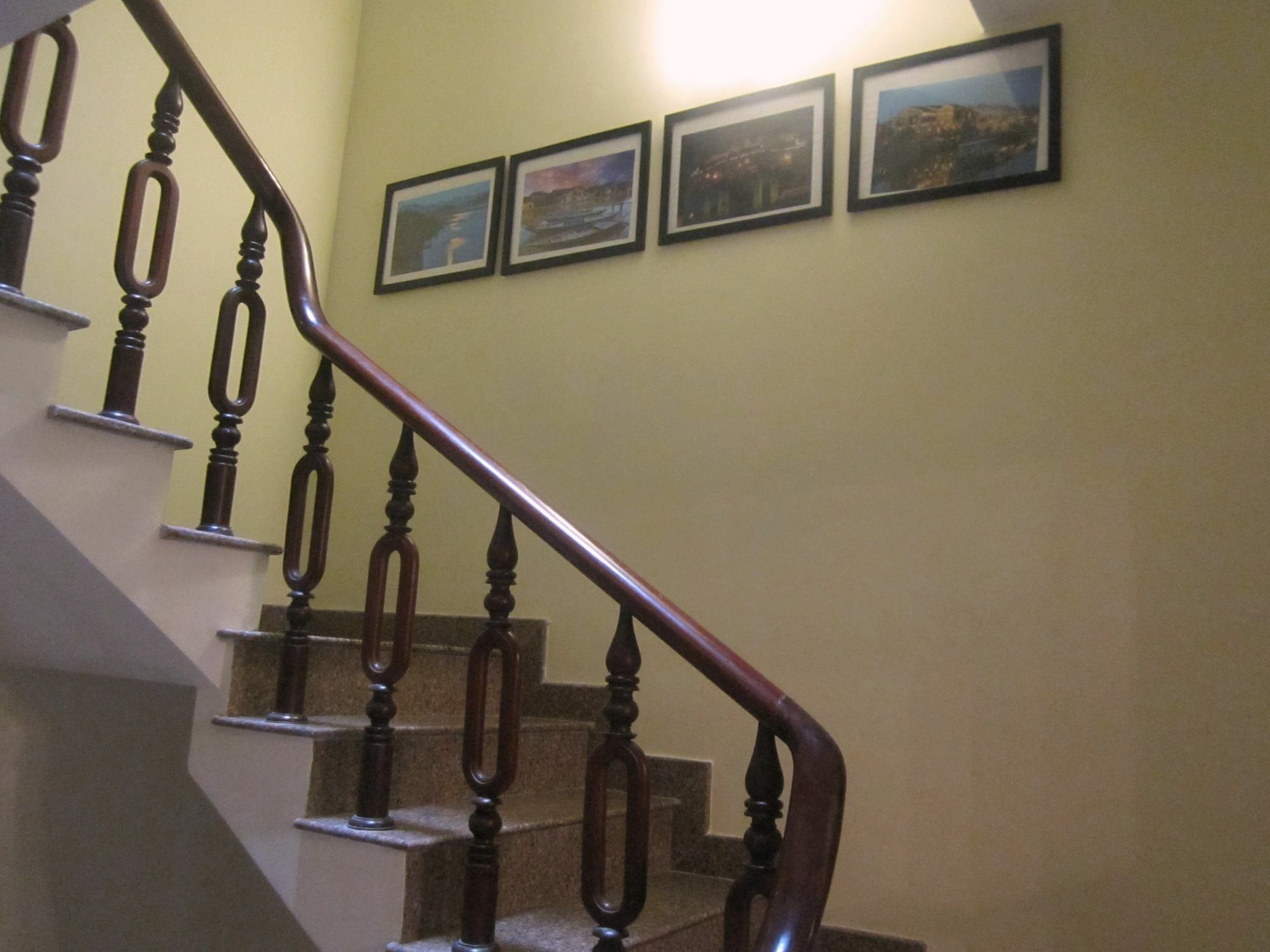 The Lily Hostel & Coffee Πόλη Χο Τσι Μινχ Εξωτερικό φωτογραφία