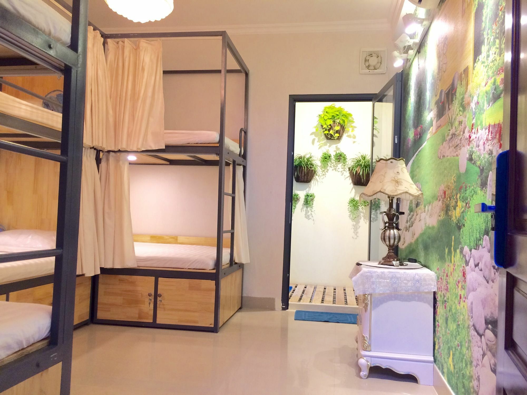 The Lily Hostel & Coffee Πόλη Χο Τσι Μινχ Εξωτερικό φωτογραφία